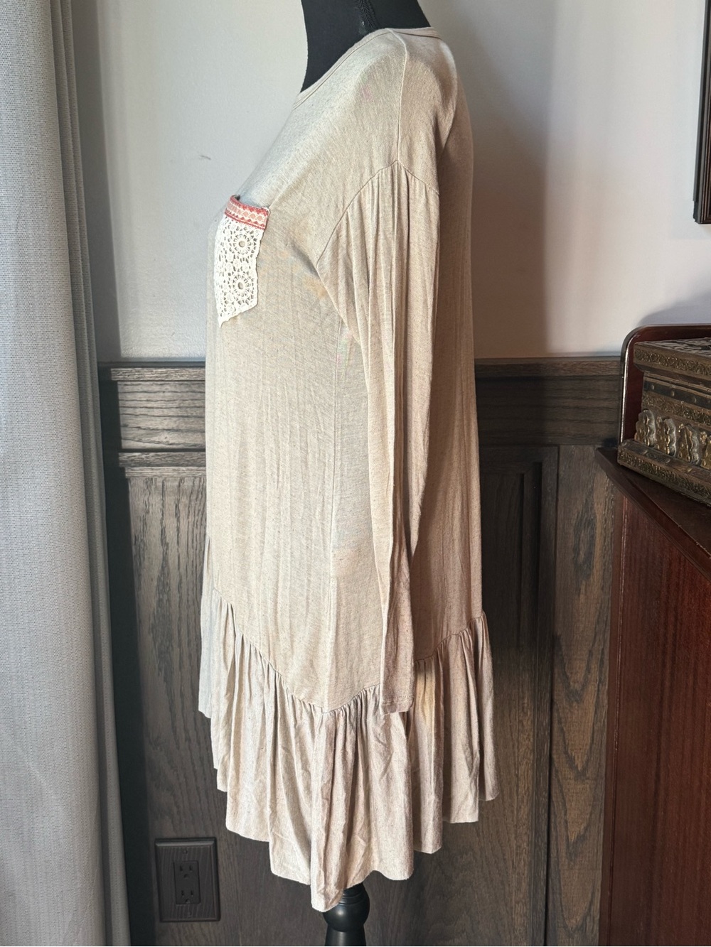 Hopely asymmetrical linen blend boho top small euc - Picture 2 of 7